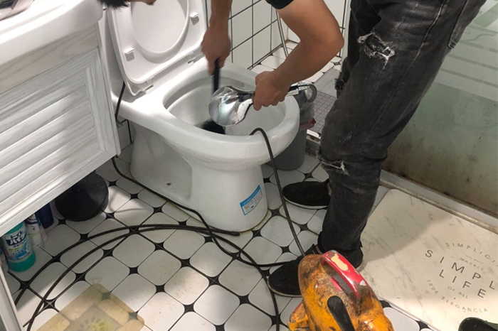 金川疏通下水道